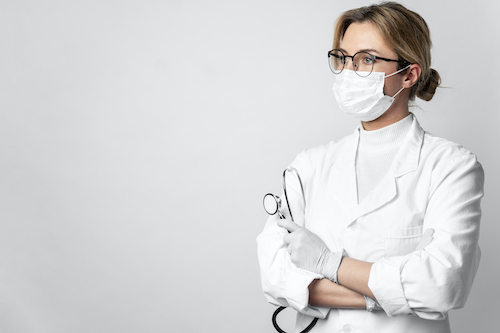 Stratégie de gestion et d'utilisation des masques de protection au COVID-19